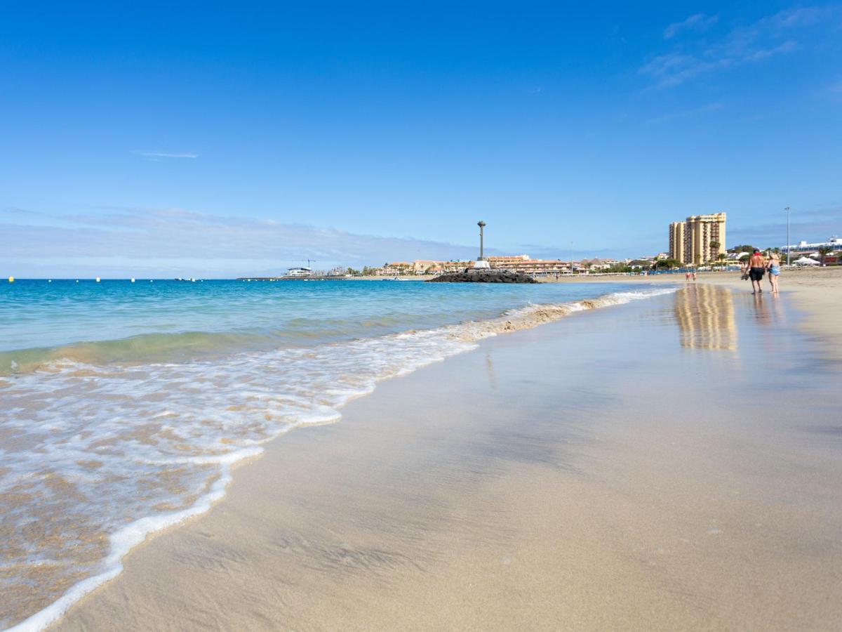 Live Los Cristianos Los Playeros Close To The Beach Arona  Bagian luar foto