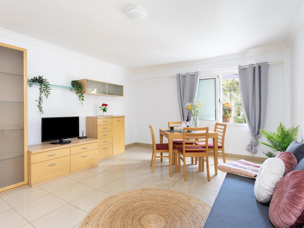 Live Los Cristianos Los Playeros Close To The Beach Arona  Bagian luar foto