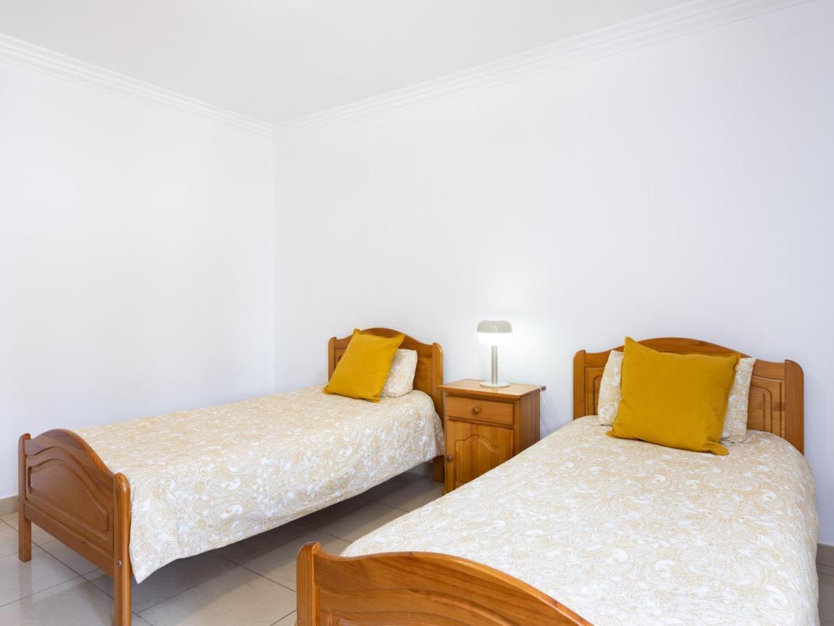 Live Los Cristianos Los Playeros Close To The Beach Arona  Bagian luar foto